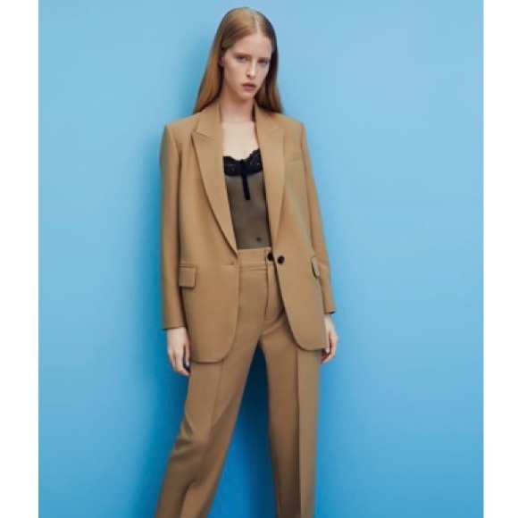 Zara Jackets & Blazers - Zara Oversized Blazer - Size M